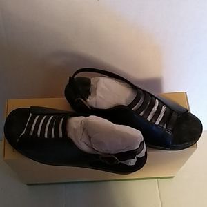 Ladies Elites by Walking Cradles Vex shoes